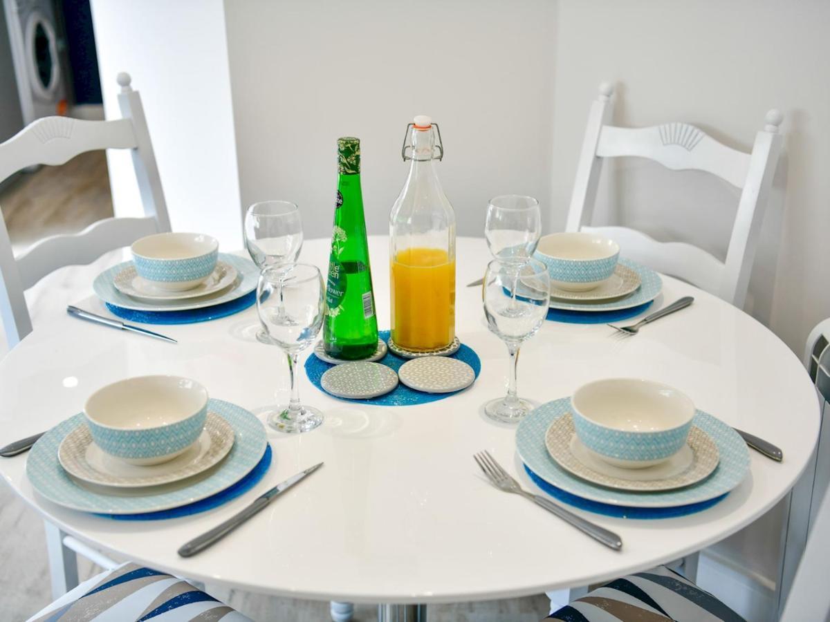Pass The Keys Newly Refurbished Modern Bungalow - Pets Welcome Villa Swansea Exteriör bild